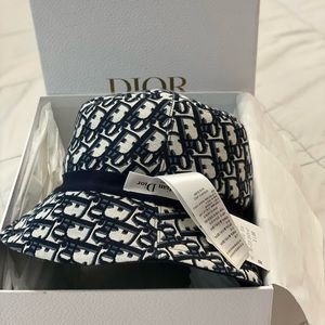 Christian Dior Bucket Hat | Poshmark